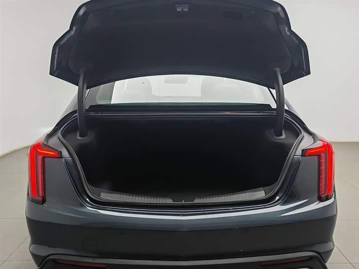 Cadillac CT 5 2021 28 T Premium — фото 16