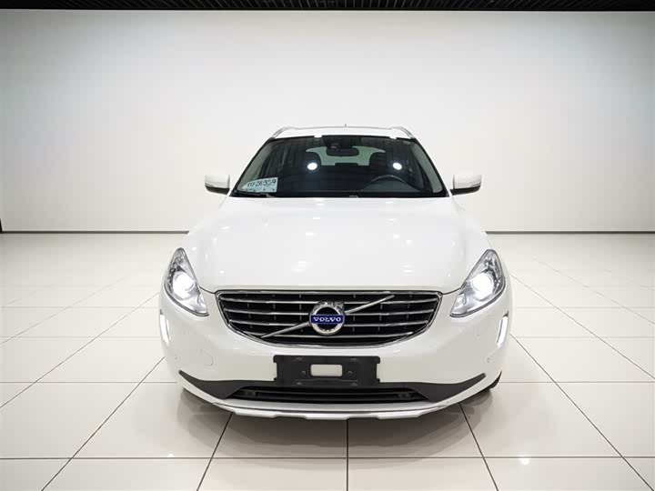 Volvo XC60 2016 T 5 — фото 3