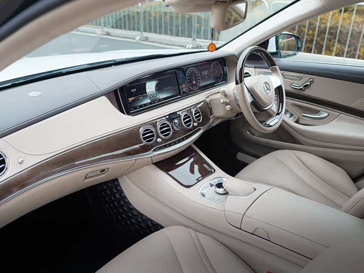 Mercedes-Benz S-Class S 320 L — фото 4