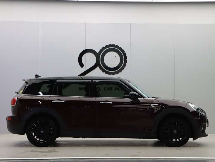 MINI Clubman — фото 7