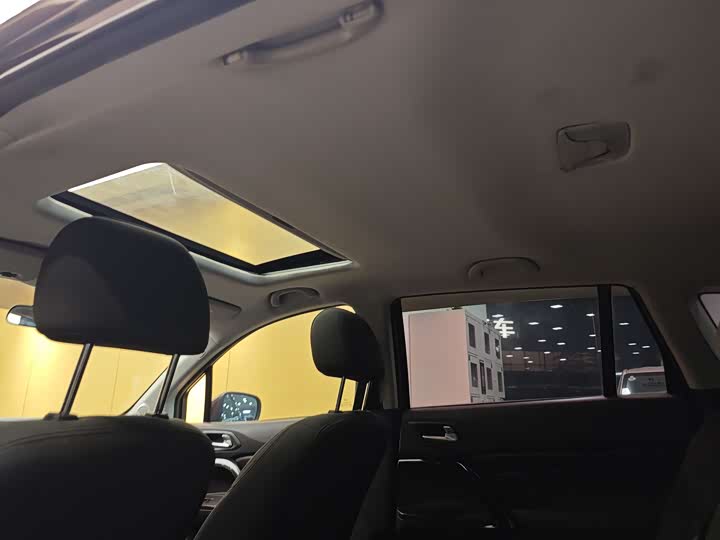Trumpchi GS4 2015 200 T G-DCT — фото 23