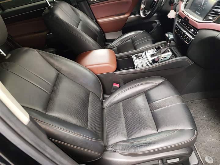 Trumpchi GS8 2017 320 T 2 WD ( ) — фото 25
