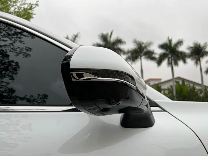 Hongqi HS5 2023 2.0 T Pro — фото 11