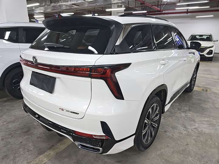 Changan CS75 PLUS 2023 2.0 T ATPremium — фото 4