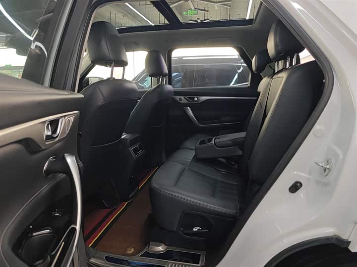 Changan CS95 2019 2.0 T 2 WDLuxury — фото 17