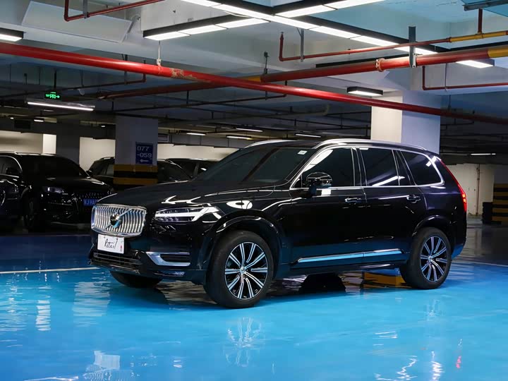 Volvo XC90 2021 B 5 — фото 1