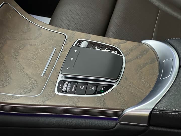 Mercedes-Benz GLC 2022 GLC 300 L 4 MATIC — фото 12