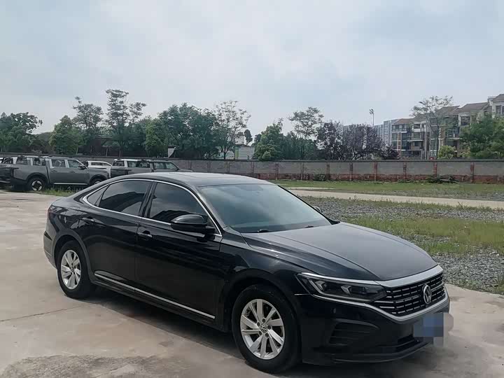 Volkswagen Passat — фото 3