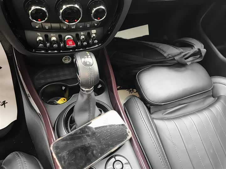 MINI Clubman — фото 14