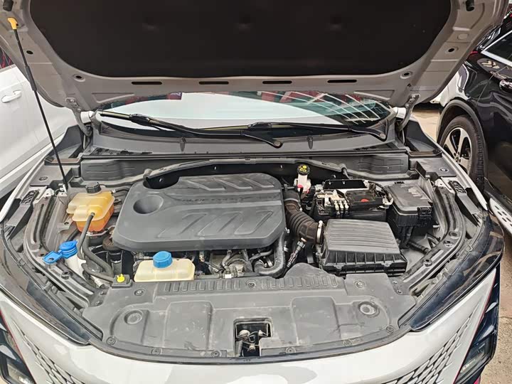 Changan UNI-T 2020 1.5 T Premium — фото 20
