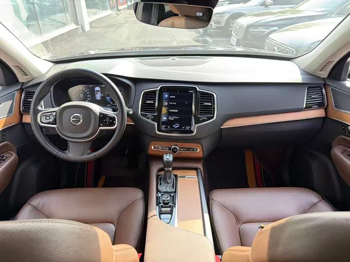 Volvo XC90 2020 T 6 7 — фото 10