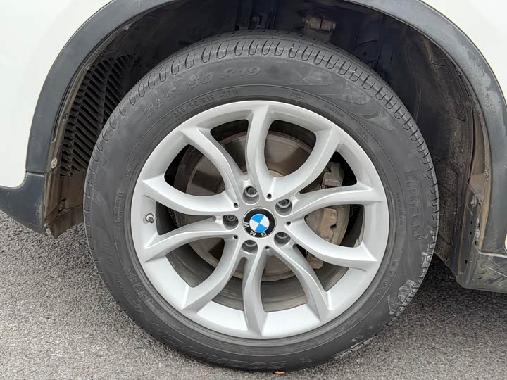 BMW X6 2015 x Drive 28i — фото 22