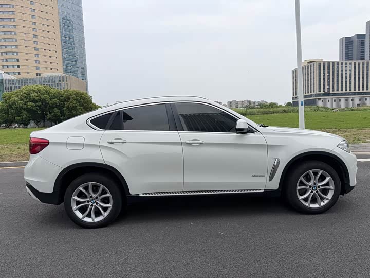 BMW X6 2015 x Drive 28i — фото 24