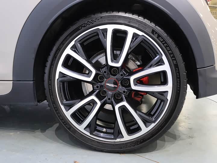 MINI Hatch — фото 12
