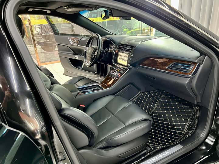 Lincoln Continental — фото 15