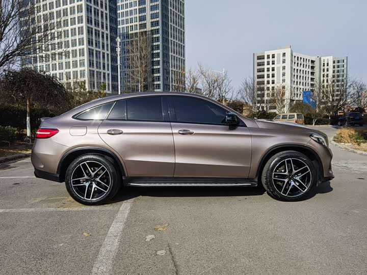 Mercedes-Benz GLE 2017 AMG GLE 43 4 MATIC SUV — фото 6