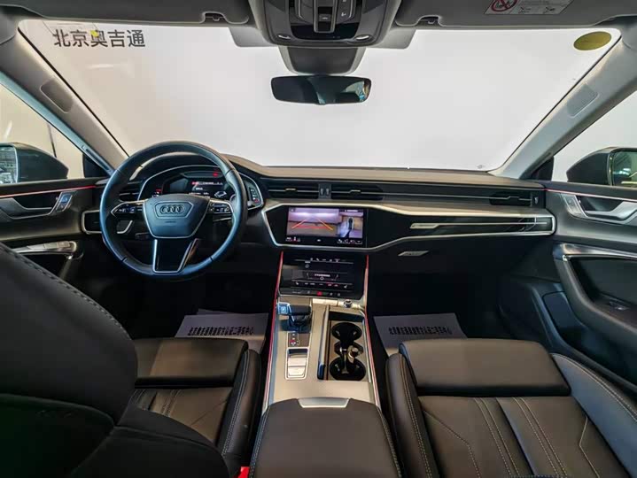 Audi A7 2024 45 TFSI — фото 4