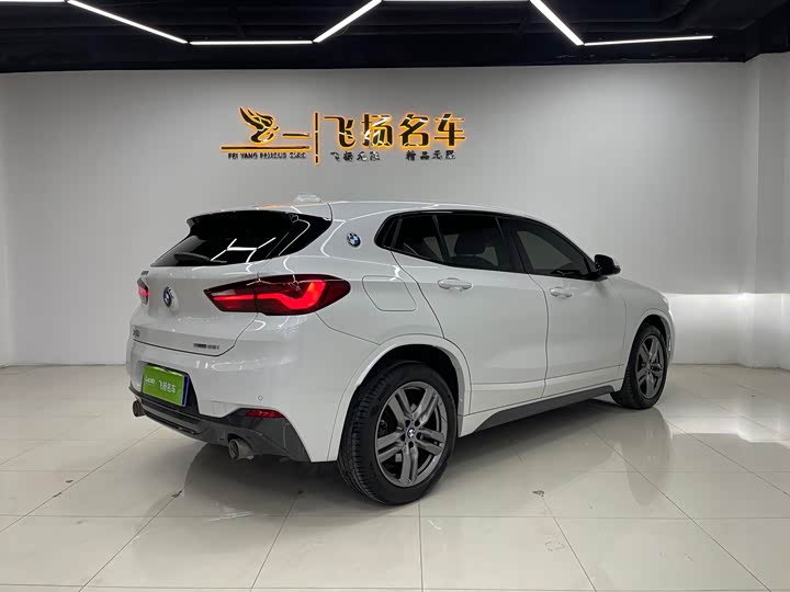 BMW X2 2023 s Drive 25i M — фото 16