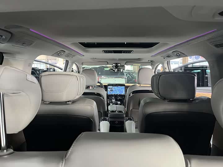 Trumpchi M8 2024 400 T — фото 15