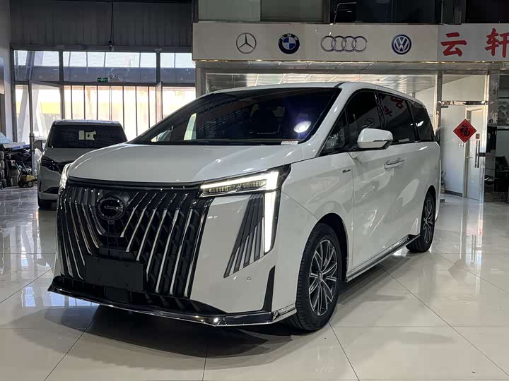 Trumpchi M8 2024 400 T — фото 1