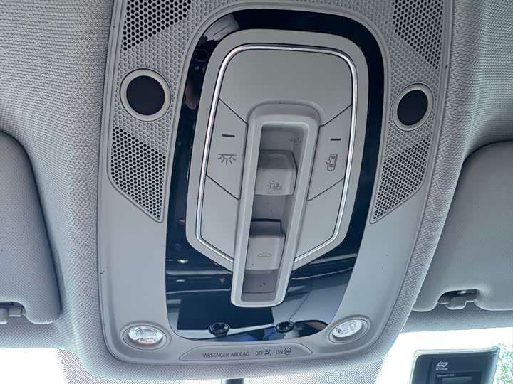 Audi A4L 40 TFSI базовая V — фото 17