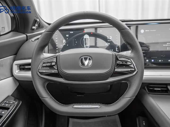 Changan UNI-T 2023 1.5 T — фото 17