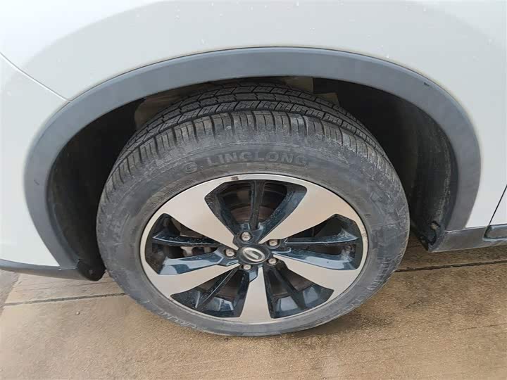Trumpchi GS4 2018 235 T AT 2 WD — фото 23