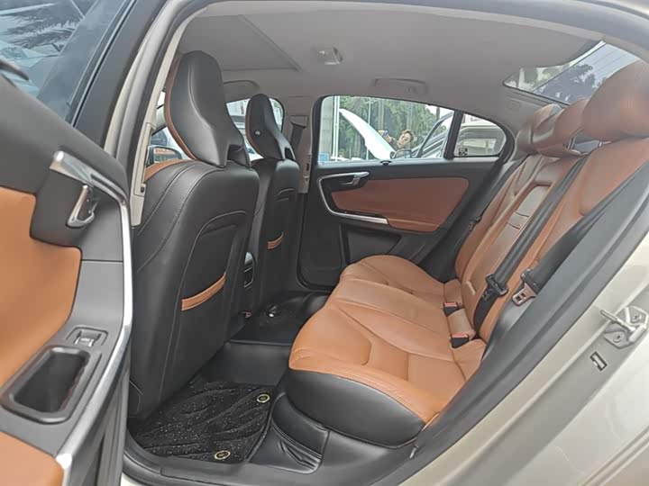 Volvo S60 2016 S 60 L T 5 — фото 17