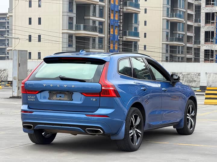 Volvo XC60 2021 T 5 4 WD — фото 5