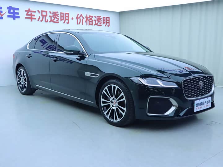 Jaguar XFL 2022 XFL 2.0 T P 250 2 WD — фото 2