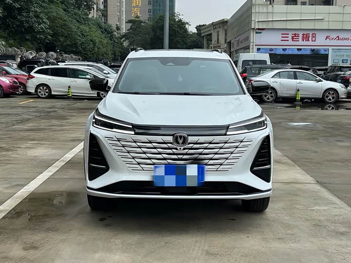 Changan CS75 PLUS 2025 1.5 T — фото 2