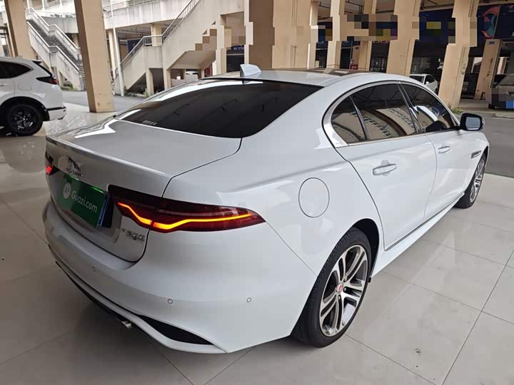 Jaguar XEL 2020 2.0 T 200 PS R-DYNAMIC S — фото 5