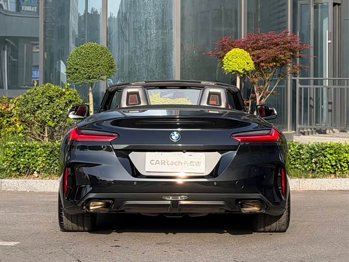 BMW Z4 2022 M 40i M — фото 4