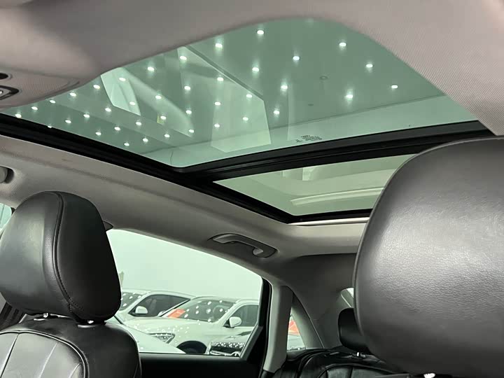 Audi A4L 2019 40 TFSI VI — фото 10