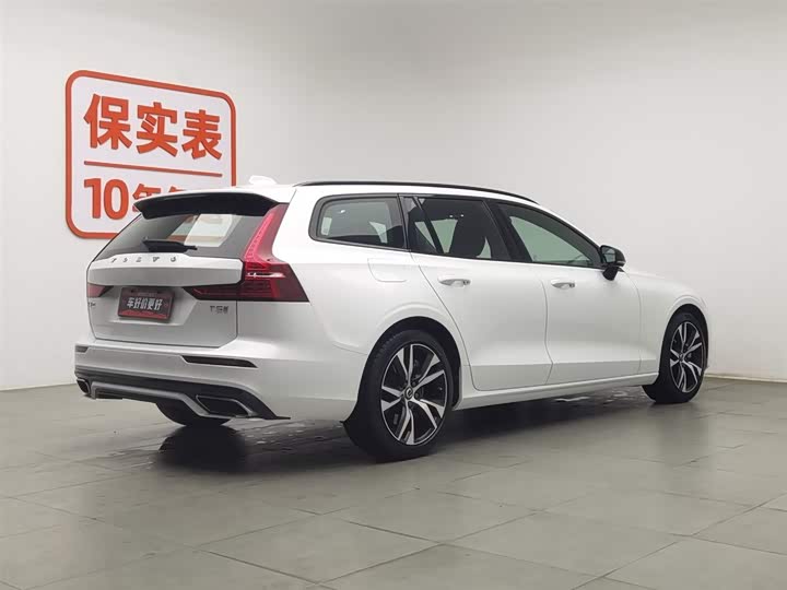 Volvo V60 2020 T 5 — фото 2
