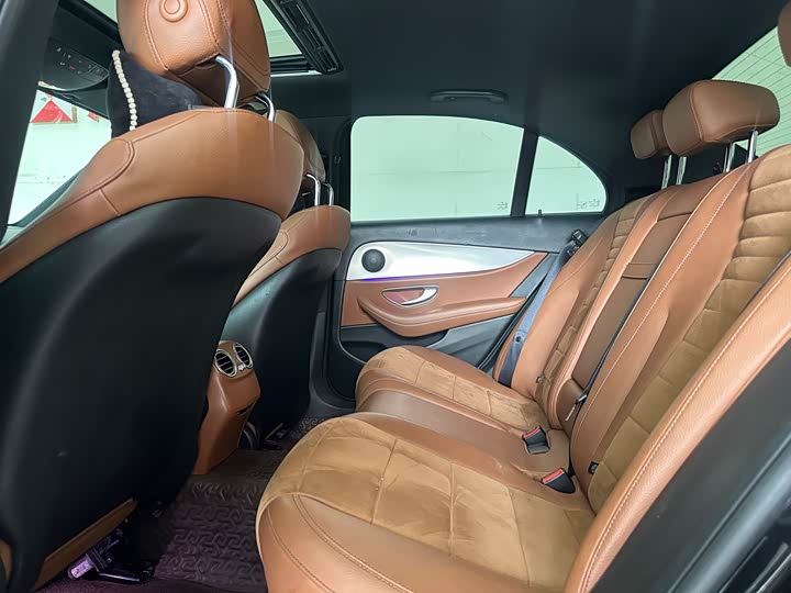 Mercedes-Benz E-Class 2017 E 200 Sport — фото 12