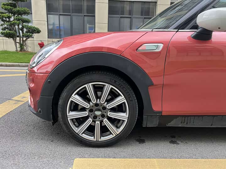 MINI Clubman — фото 25