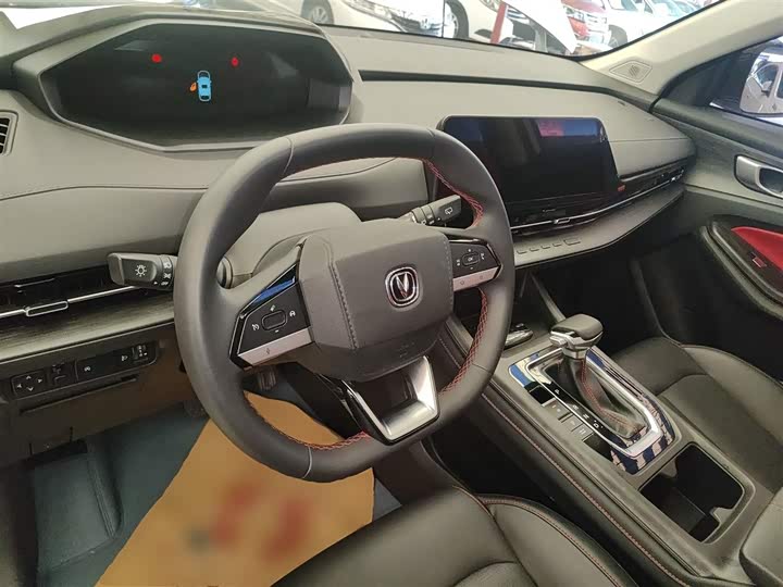 Changan CS55 PLUS 2022 1.5 T DCTLuxury — фото 11