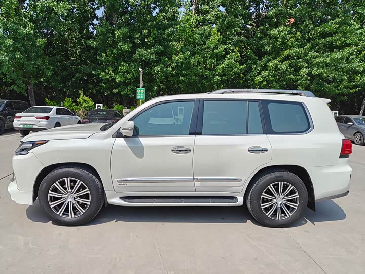 Lexus LX 2015 LX 570 — фото 2