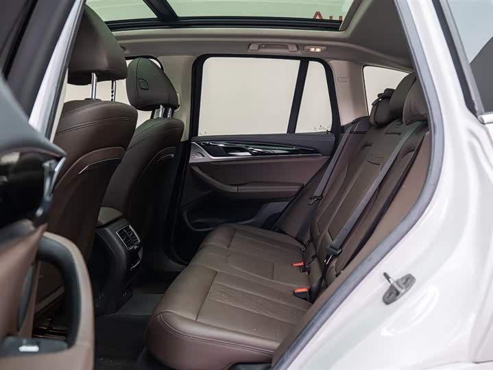 BMW X3 2022 x Drive 25i M — фото 11