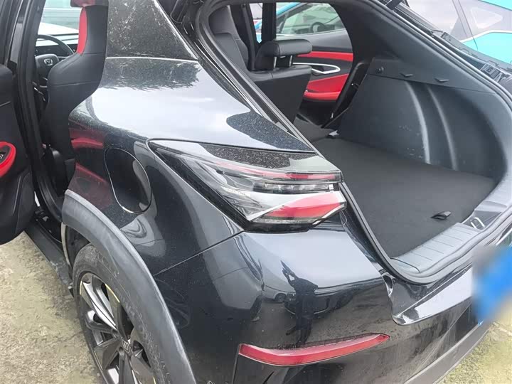 Changan UNI-T 2020 1.5 T Flagship — фото 23