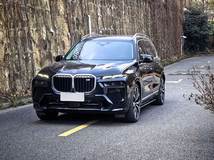 BMW X7 M60i 2023 x Drive M 60i
