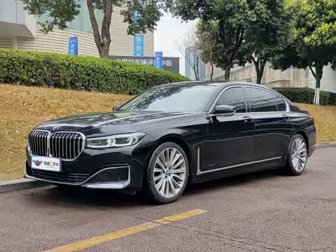 BMW 7-Series 2019 740 Li Leading — фото 12