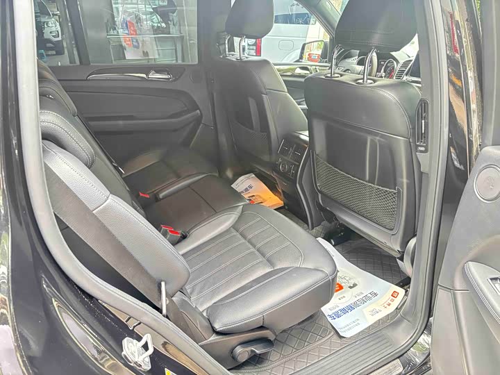 Mercedes-Benz GLS 2018 GLS 400 4 MATIC — фото 14