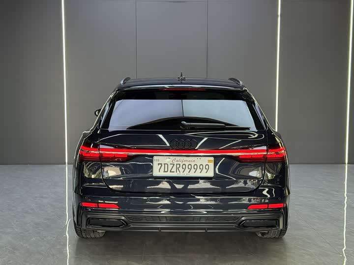 Audi A6 2022 Avant 45 TFSI — фото 8