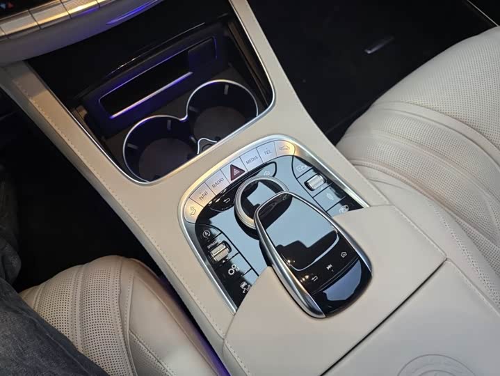 Mercedes-Benz S-Class 2018 AMG S 63 4 MATIC+ Coupe — фото 11