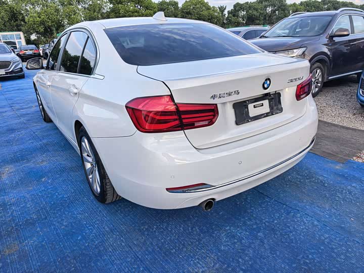 BMW 3 Series 320Li стиль — фото 9