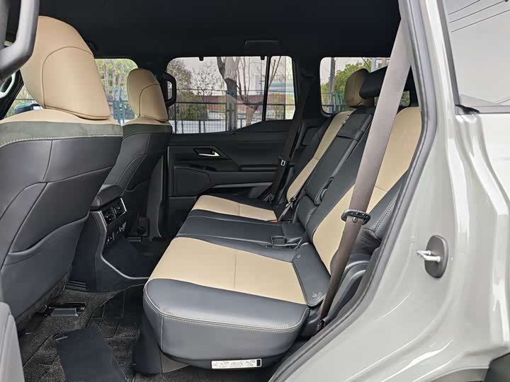 Lexus GX 2024 OVERTRAIL — фото 16