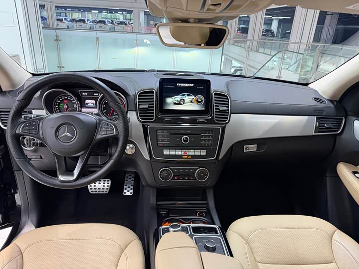 Mercedes-Benz GLE 2017 GLE 320 4 MATIC SUV — фото 9