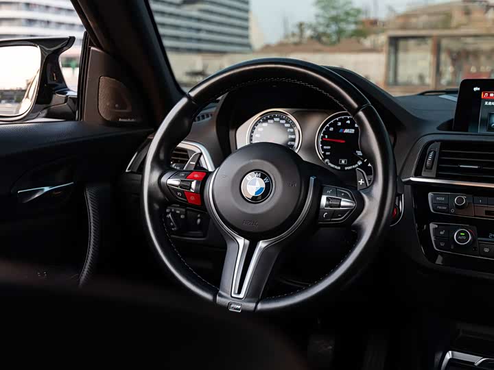 BMW M2 2018 M 2 — фото 5